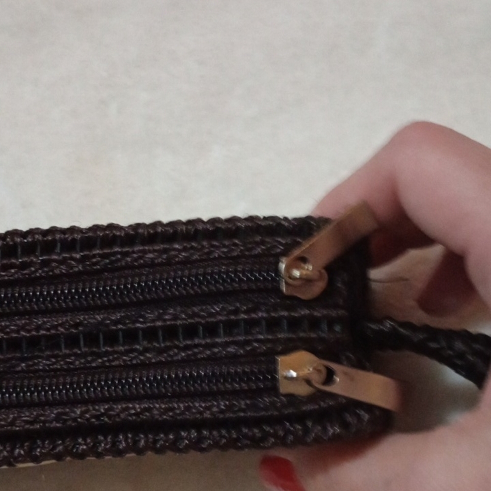 Coconut Shell Clutch/Wallet - Picture 4 of 4